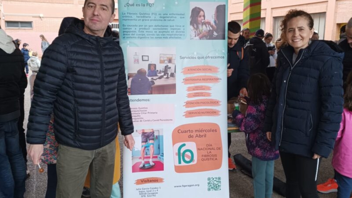 Puesto informativo de Fibrosis Quística en la carrera